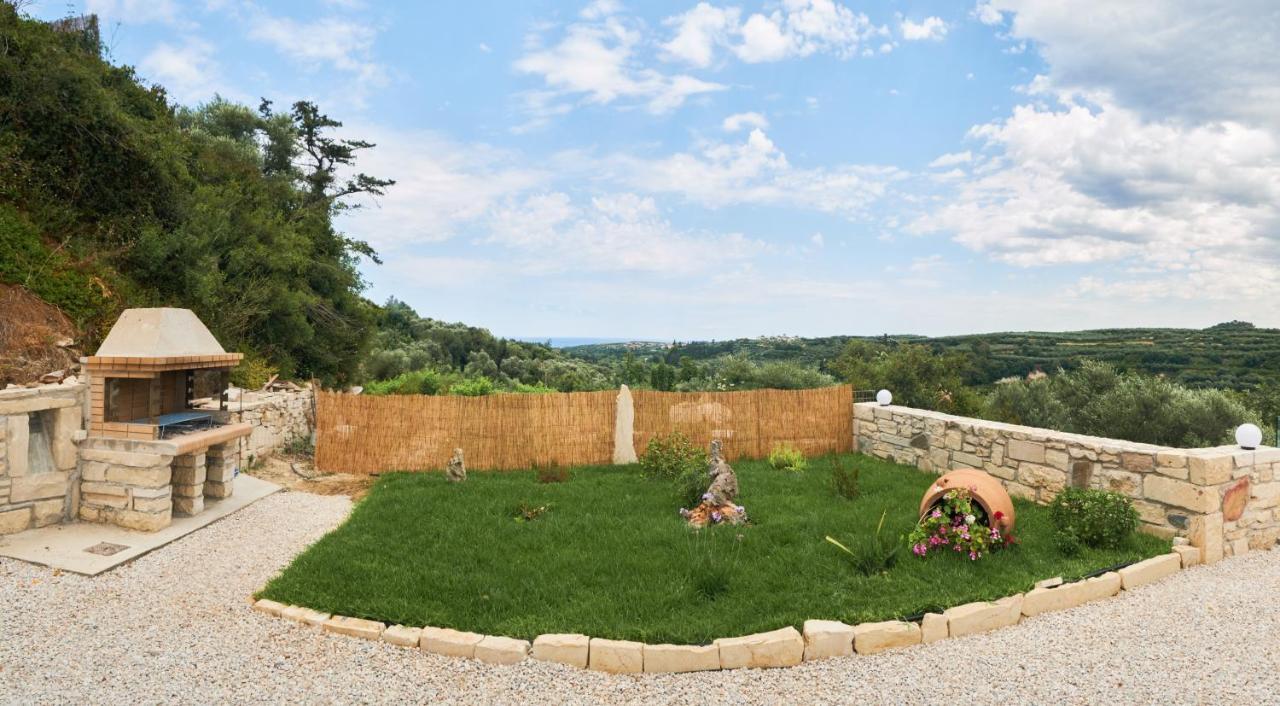 Villa Olive Valley Loutraki  Exteriör bild