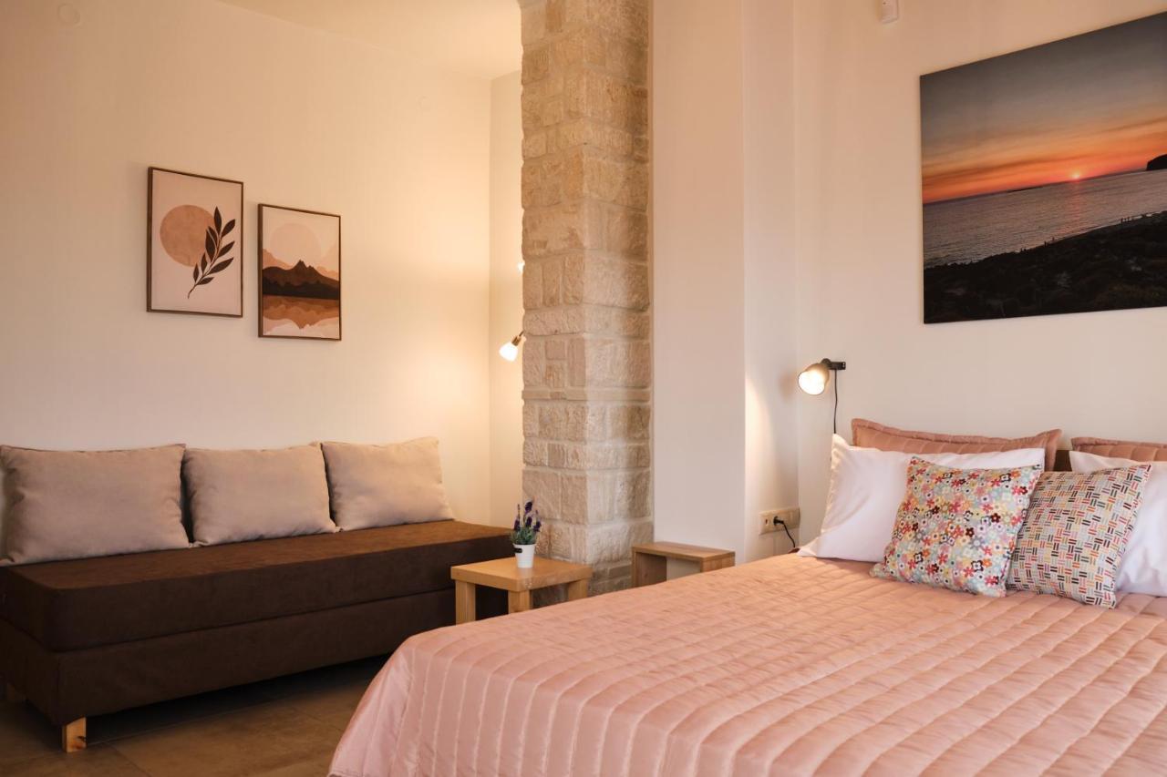 Villa Olive Valley Loutraki  Exteriör bild